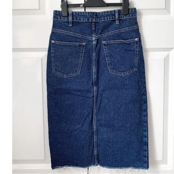 ZARA DENIM MIDI SKIRT WITH FRINT SLIT - Picture 3 of 4